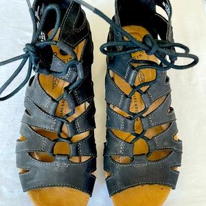 Earth Origins Sandals. Practically new.
